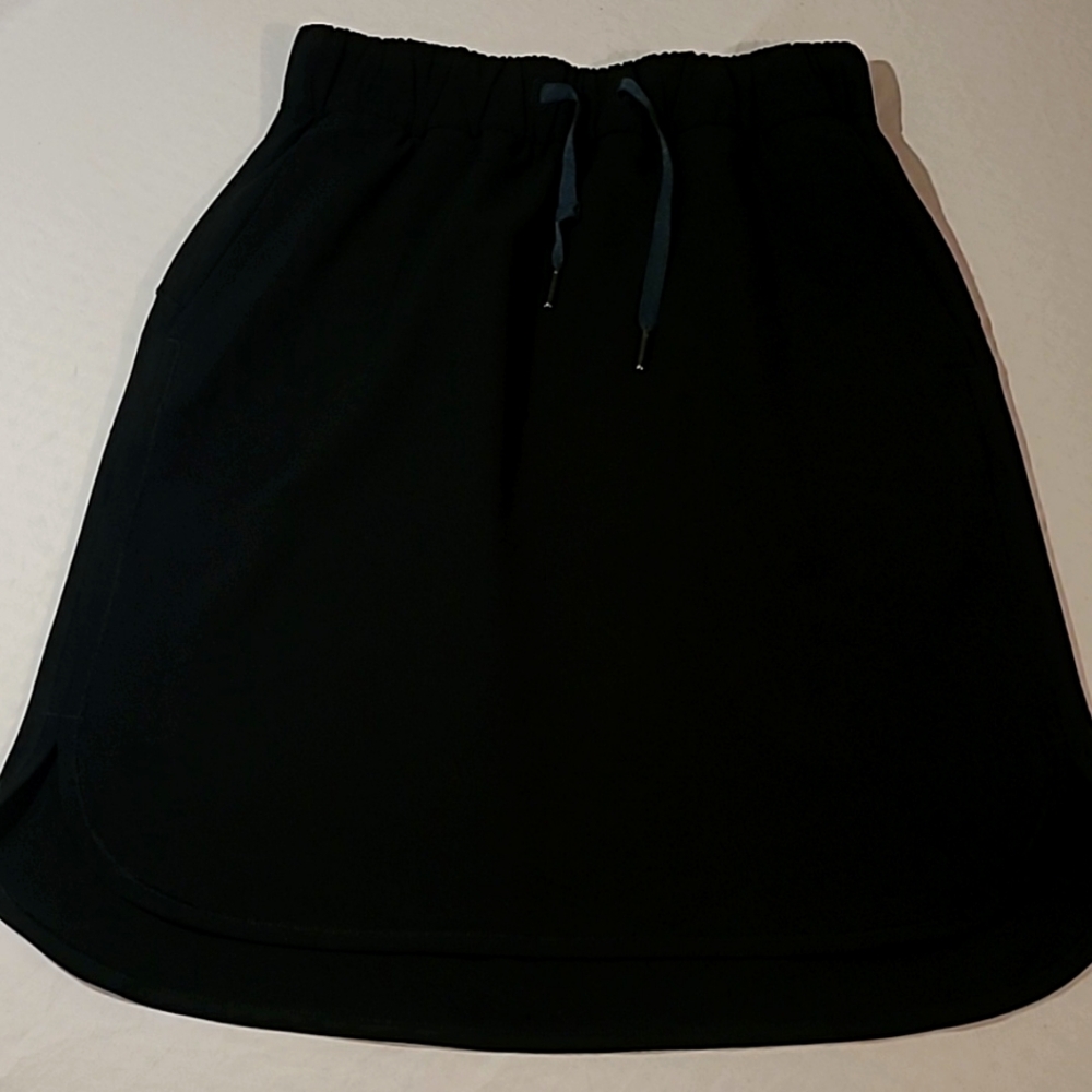 lululemon athletica Black Midi Skirt